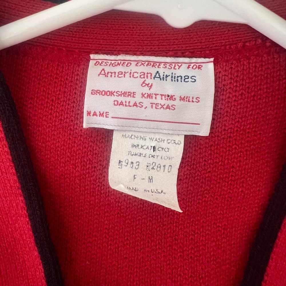 Vintage American Airlines uniform Red Sweater Pau Hana Hawaiiana Hawaii upcycled - Picture 8 of 8